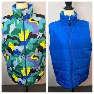 Kohl's Crayola Reversible Puffer Vest with Blue and Green Abstract Design Sz M